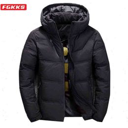 FGKKS Winter Brand Men Down Jackets Coats Men's Trendy Wild Thick Warm Down Coat Hooded Casual Down Jacket Male 211130