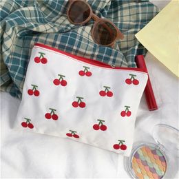 Cherry Embroidery Cosmetic Bags Cute Kawaii Zipper Lipstick Bag Retro Girls Canvas Bag Makeup Case Storage Neceser Kit