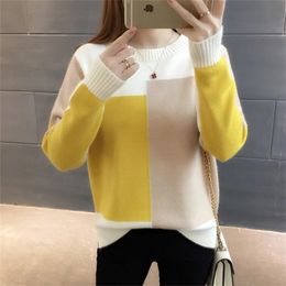 Women Colour Block Pullover Sweater Autumn Winter Fashion Large Size Round Neck Knitted Tops Female Long Sleeve Jumper S-2XL 211123