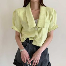 Temperament Fashion Summer Yellow Short Sleeve Two Buttons Jackets Women Loose Casual Wild Turn Down Collar Short Coat Tops 210610