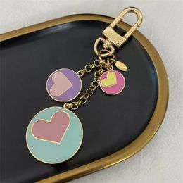 Luxury Designer Car Keychain Fashion Classic Brand Key Buckle Flower Letter Key Chain Handmade Love Keychains Mens Womens Bags Pendant