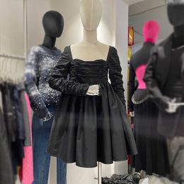 DEAT Women Black Pleated Fluffy Dress Long Sleeve Square Collar High Waist Fashion Spring Summer 11B115 210709