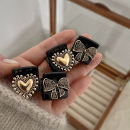 Woman Heart Bowknot Hair Claws Barrettes Korean Style Hairpins Hair Clips Women Hair Accessories Vintage Hairgrip