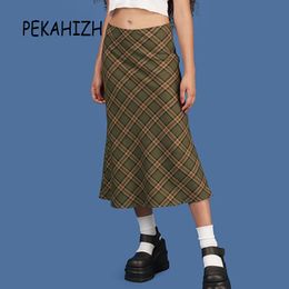 Vintage High Waist midi Skirts Women Streetwear Cotton Long Skirts Chic Vintage Style Ladies Summer Plaid skirts 210309