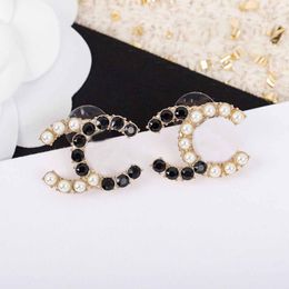 Have stamp stud earring with black and white shell for women party engagement Jewellery gift with box free shipping PS3700