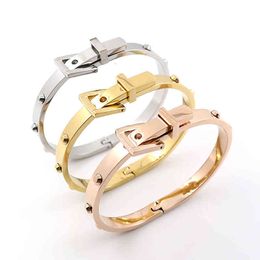 Luxury Designer Promotion Punk 316l Stainless Steel Belt Buckle Cuff Bangles Openable Charm Bracelets Gold Colour Women Men Famous Jewellery