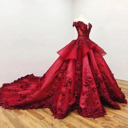 Sweet 16 Dark Red Quinceanera 드레스 어깨에서 드레스 3D 플로럴 아플리케 소녀 볼 가운 가운 공식 무도회 드레스 322