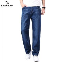 SHAN BAO cotton stretch men's straight loose summer thin jeans spring classic brand casual lightweight jeans blue 211206