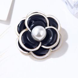 Pins, Brooches Fashion Corsage High Quality Ladies Black And White Small Fragrance Rose Brooch Flower-Shaped Silk Scarf Buckle