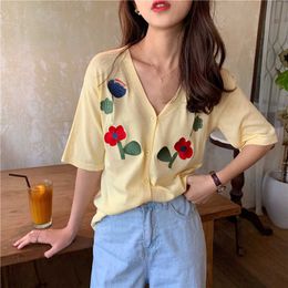 WOMENGAGA V-neck women's summer thin flower embroidery loose short sleeve knitted fashion casual T-shirt korean tees 2PEI 210603
