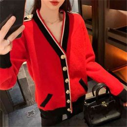 Contrasting Colour Knitted Cardigan Women Loose Lazy Casual Red Sweater Coat V-neck Striped Autumn Winter Pockets Female 210805