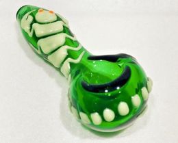 Vintage Wholesale Quality 4inch glass pipe bong scorpion Style glow in the dark smoking for tobacco use