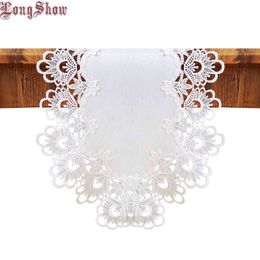 Luxury Embroidered Lace Trim White Colour Polyester Slubbed Cloth Floral Style Table Runner Shoe Cabinet TV Stand Cover Bed Flag 211117