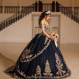 2024 Abiti stile quinceanera sexy blu navy con paillettes abito da ballo con spalle scoperte ricamo oro pizzo perline di cristallo paillettes dolce 16 vestido de 15 anos abiti da sera da ballo