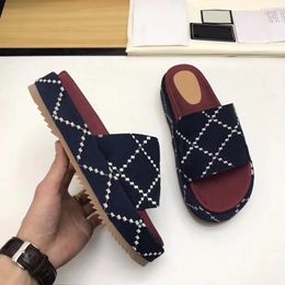 2021 frauen Plattform Slipper Designer Original Slide Sandale Echtes Leder Mode Rot Sommer Strand Flip-Flops Sandalen mit Box