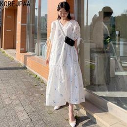 Korejpaa Women Dress Summer Korean Chic Vintage V-Neck Embroidered Flower Drawstring Short-Sleeved Loose-Fitting Vestidos 210526