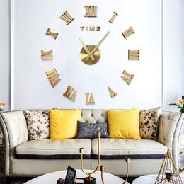 DICOR DIY Wall Clock Roman Numerals, Easy to Assemble, Modern Design, Used to Decorate The Empty Wall, Like Home, Office, Hotel 210310