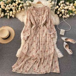 Women Fashion Retro Spring A-line Dress Wood Ear V Collar Long Sleeve High Waist Floral Print Casual Vestidos R232 210527