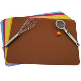 30*40cm Rectange Silicone Baking Pastry Mat,Dough Rolling Pastries No Slip Kitchen Table Mat Heat Restistance Counter Mats