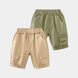 Summer 3 4 5 6 8 10 12 Years Children Clothing Solid Colour Cotton Half Fifth Capris Pocket Cargo Shorts For Kids Baby Boys 210701