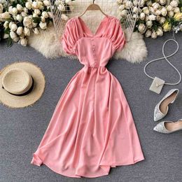 Women Fashion Retro Square Collar Pleated Short-sleeved Slim Thin A-line Dress Solid Color Clothes Vestidos R370 210527