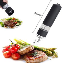 Gravity Electric Salt and Pepper Grinder Set Automatic Spice Mill with LED Light Kitchen Tools 210712