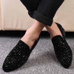 2020 New Leather Shoes Mens British Pointed Toe Rhinestone Sequined Slip-on Business Korean Version Nightclub Fashion Shoes Wedding Hair Sty