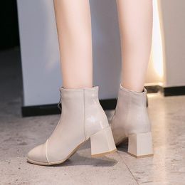 Plataforma Botas Front Zipper tornozelo para Mulheres Moda Chunky Heels Winter Shoes Woman K1127 Chukka Boot Ladie