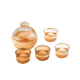 Beautiful Coral Colour Glass Sake Cups Bottle Drinkware Set Unique Vertical Stripes Wine Glassware Japanese Gift Tokkuri 4 Ochoko