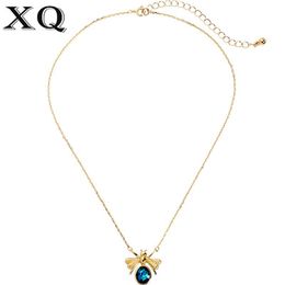 Pendant Necklaces XQ Fashion Insect Artificial Synthetic Gem Animal Temperament Short Clavicle Chain Yellow For Girls Dress Accessories