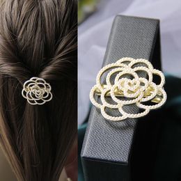Hair Clips & Barrettes Simple Pearl Camellia Woman For Luxury Hairpin Bangs Clip Brooch Women Gifts