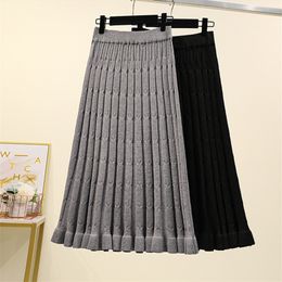 4Xl Good Quality Plus Big Size Vintage Women Spring Autumn Winter Knitted Black Grey Pure Colour Long Skirts Female A5439 210311