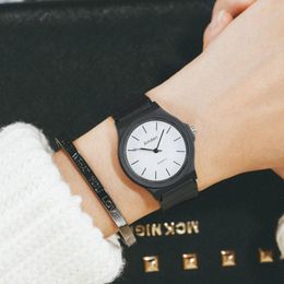 Wristwatches Simple Women's Watches Black Fashion Sports Watch For Women Round Dial PU Strap Men Wristwatch Teenager Relogio Feminino