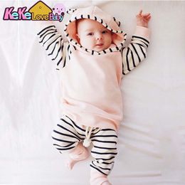 Autumn Baby Boy Clothing Set Long Sleeve Warm Hooded T-shirt+Pants Infant 2Pcs Suit Newborn Cute Baby Girls Clothes 210309