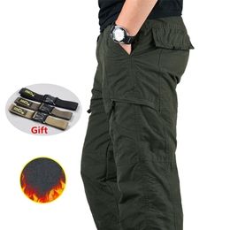 Men's Winter Cargo Pants Casual Warm Thicken Fleece Pants Male Cotton Multi Pockets Long Trousers Military Tactical Pants M-3XL 211201