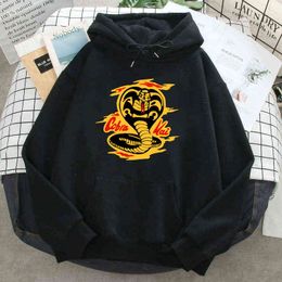 Harajuku Cobra Kai Print Hoodies Man Loose Fleece Warm Pullover 2021 New Autumn Spring Brand Casual Sweatshirts Homme Streetwear H1227