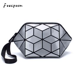 Nxy Cosmetic Bags Women Comestic New Design Geometric Makeup Cosmetics Organizer Purse Female Make Up Clutch Neceser 220303