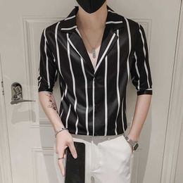 Korean Striped Shirts for Men Summer Suit Collar Short Sleeve Casual Shirt Streetwear Button Up Shirt Social Party Men Clothing 210527