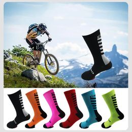 Sports Socks Arrival Football Unisex Knee High Soccer Running Sock Over The Cycling Stocking Team Hiking Hose Men Women