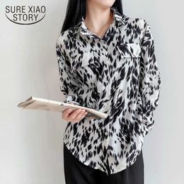 Vintage Women Shirt Long Sleeve Leopard Pattern Shirt Sun Proof Blouse Women Loose Plus Size Streetwear Chiffon Top Female 11874 210528