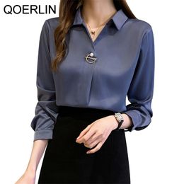 Autumn Korean V-neck Slim Long Sleeve Shirt Women Plus Size Pearl Beading Lantern Blouse Female White Shirts 210601