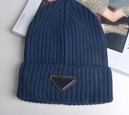 Fashion designer men winter beanie high-quality unisex knitted cotton warm hat classical sports skull caps ladies casual outdoor stripe cap 2023