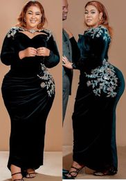 2022 Plus Size Arabic Aso Ebi Black Sexy Sheath Prom Dresses Lace Beaded Velvet Evening Formal Party Second Reception Bridesmaid Birthday Gowns Dress ZJ334