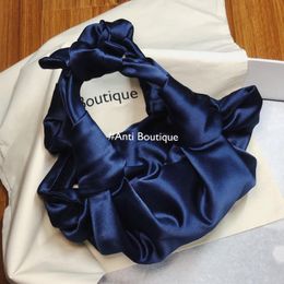 Totes Cloud-wrapped Soft Leather Madame Silk Satin Bag Single Shoulder Slant Dumpling Handbag Day Clutches Bags 2021 Purse