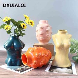 -Keramik Körperkunst Design Blume Vase Weibliche Skulptur S Kreative Hobbypflanzmaschine Home Decoration Zubehör 210610