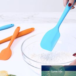 2Pcs/Set Silicone Kitchen Spatula Cookie Pastry Scrapers Cooking Spatulas for Non-Stick Pan Cake Spatulas Baking Accessories