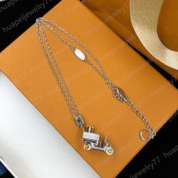 Stainless Steel Necklace Car Design Fashion Men Designers Pendant Necklaces Diamond Inlay Women Luxurys Jewellery