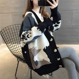 Autumn Winter Print Cardigans Women V-Neck Knit Single Breasted Button Up Loose Sweaters Female Casual Cardigans Soft Knitwear 211014