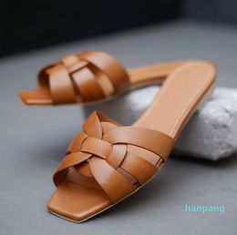 Luxuriöse Tribute Damen-Leder-Slides Nu Pieds 05 Outdoor Lady Beach Sandalen Casual Hausschuhe Damen Comfort Walking-Schuhe