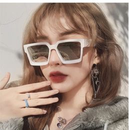 New Square Fashion Sunglasses Women luxury designer Plastic Frame Shades for women Vintage Trend Gradient Glasses